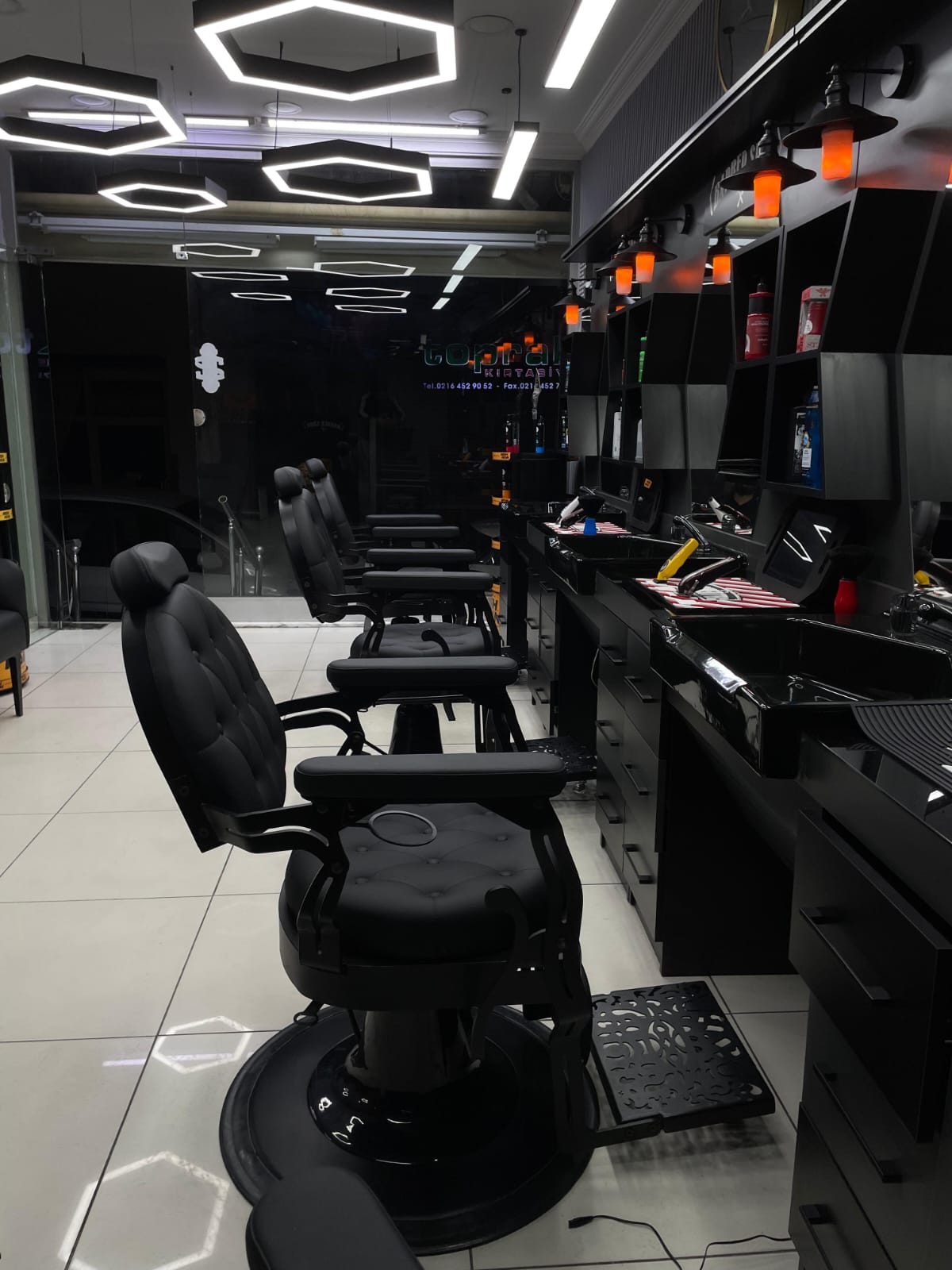 Profesyonel saç kesimi